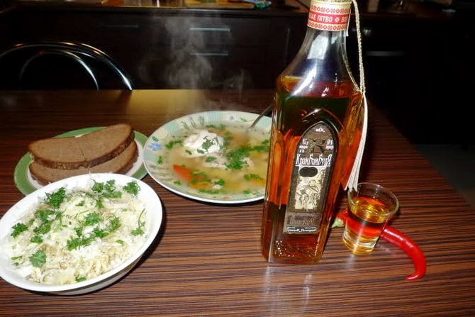 belorusskij-napitok-krambambulya